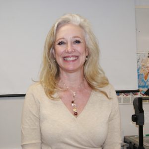 57 ans larguée d’un texto Fabienne - rencontre-Cougar-La Rochelle